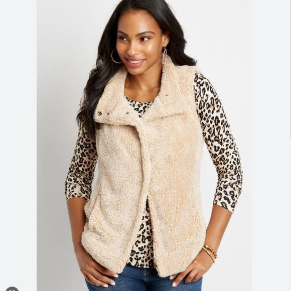 Yummy 2-Tone Colored Khaki Sherpa Vest (M) - NWT! - Picture 3 of 3